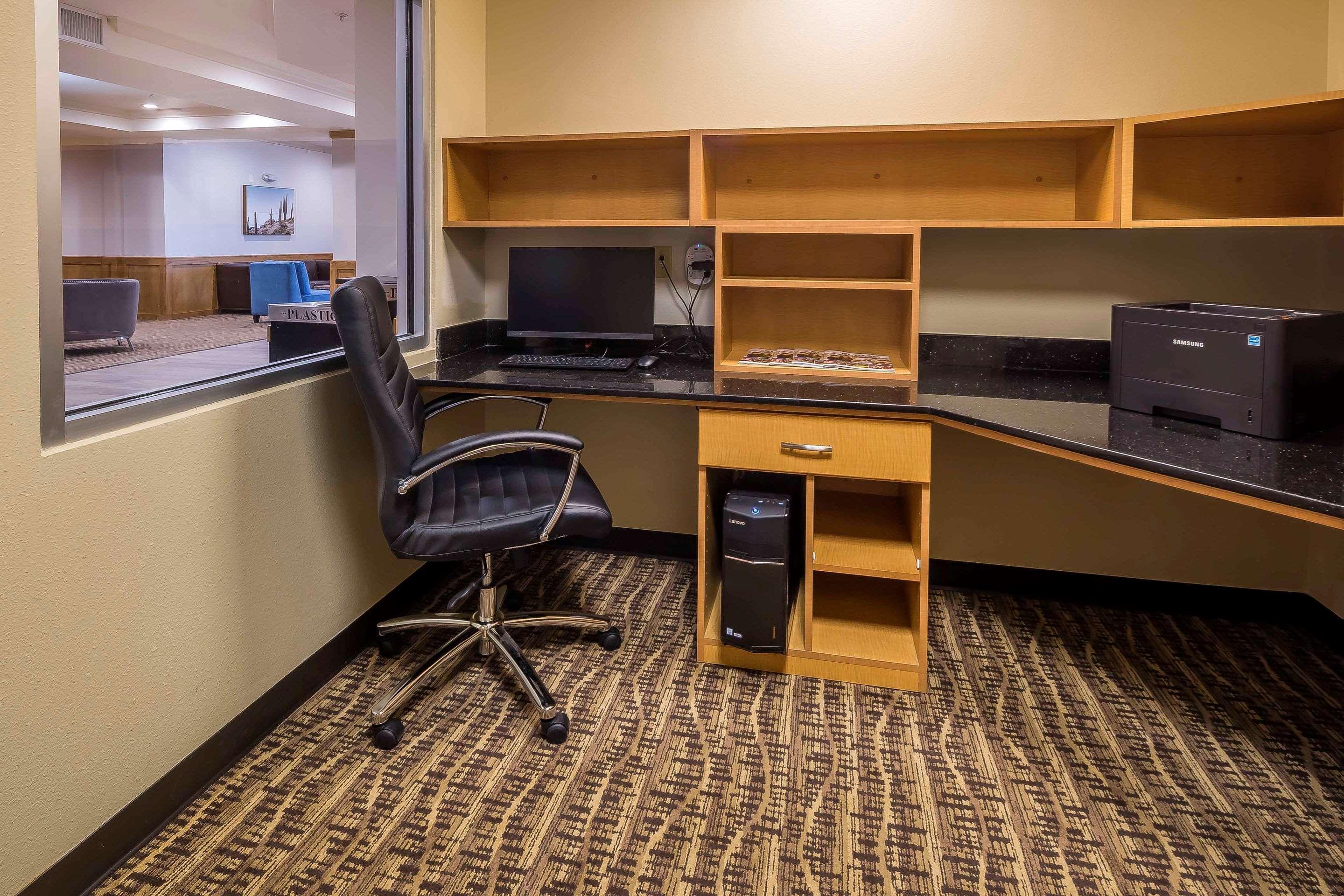 Comfort Suites El Paso Airport Eksteriør billede